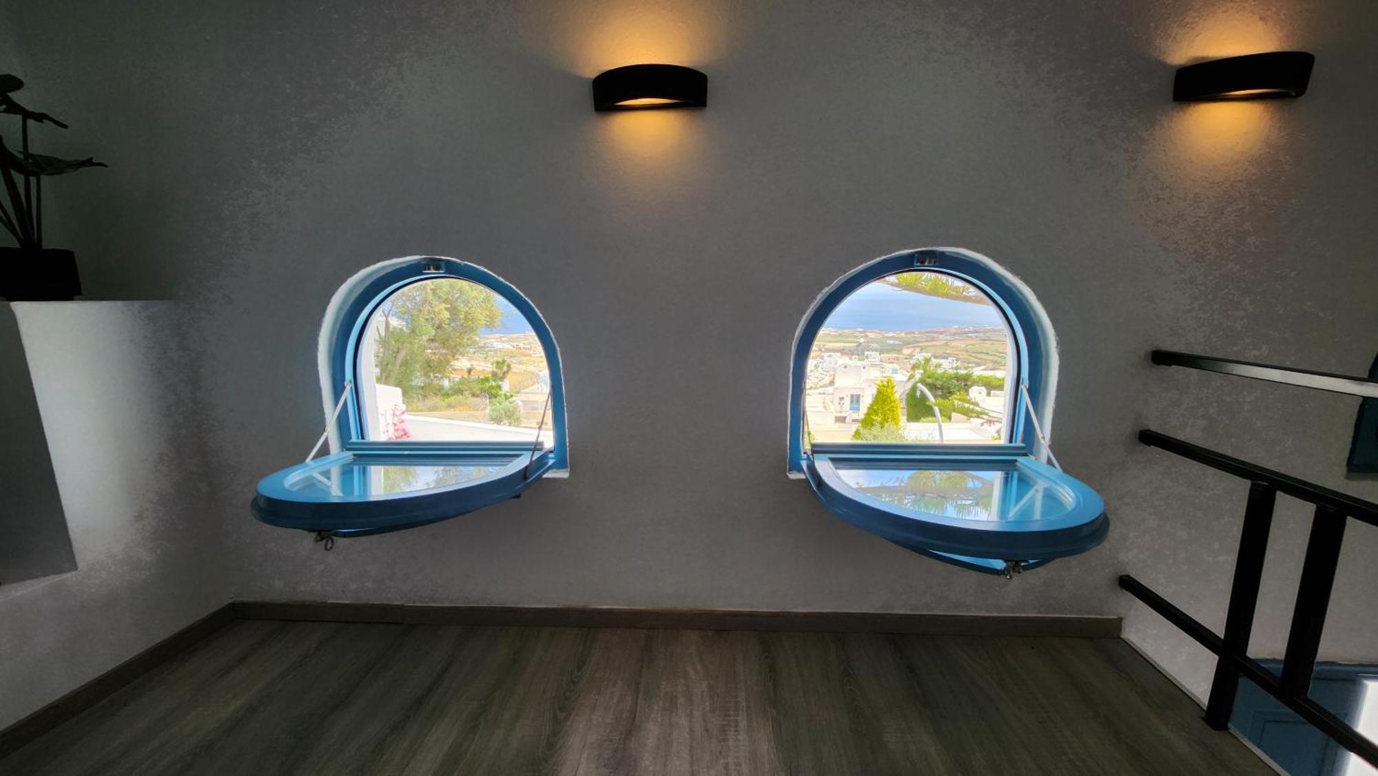 סנטוריני Euphoria Suites & Deluxe Studios מראה חיצוני תמונה