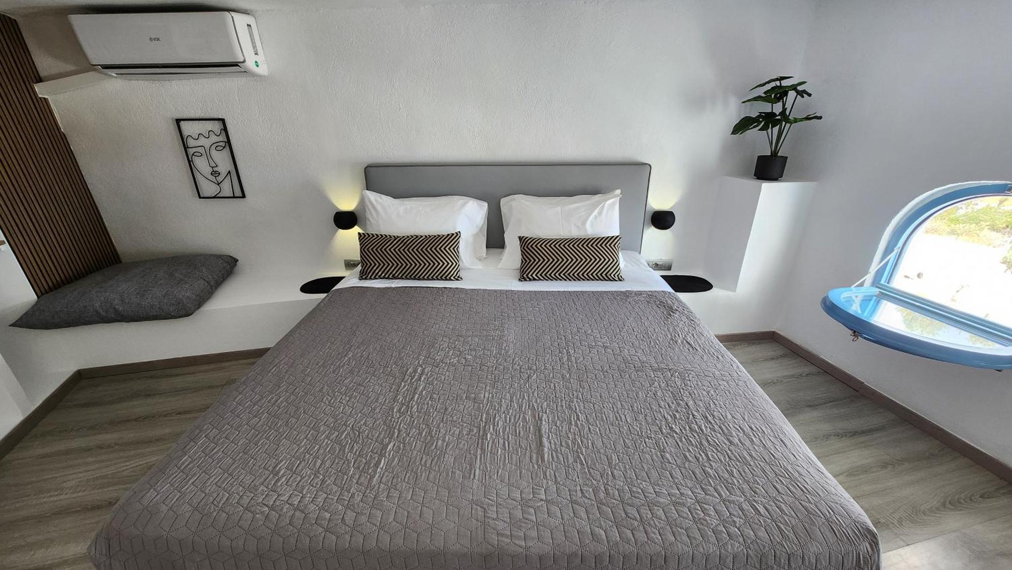 סנטוריני Euphoria Suites & Deluxe Studios מראה חיצוני תמונה