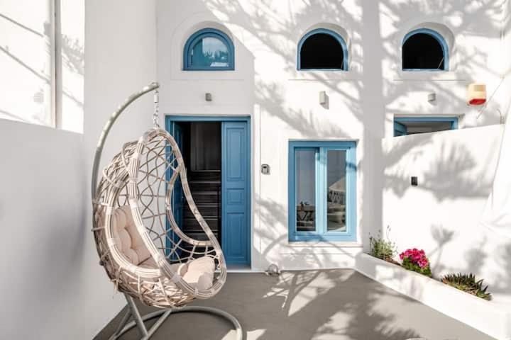 סנטוריני Euphoria Suites & Deluxe Studios מראה חיצוני תמונה